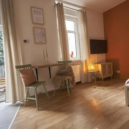 Coole Altbau-We 1-Zkb Terrasse Worms Zentrum Zewnętrze zdjęcie